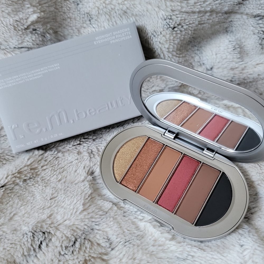 Principessa - Midnight Shadows Eyeshadow Palette R.E.M. Beauty Ariana Grande
